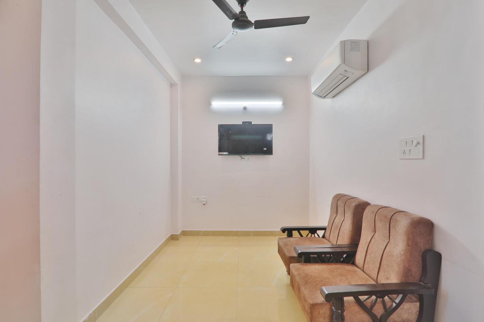 Divine Glory Hotel Lucknow Zewnętrze zdjęcie