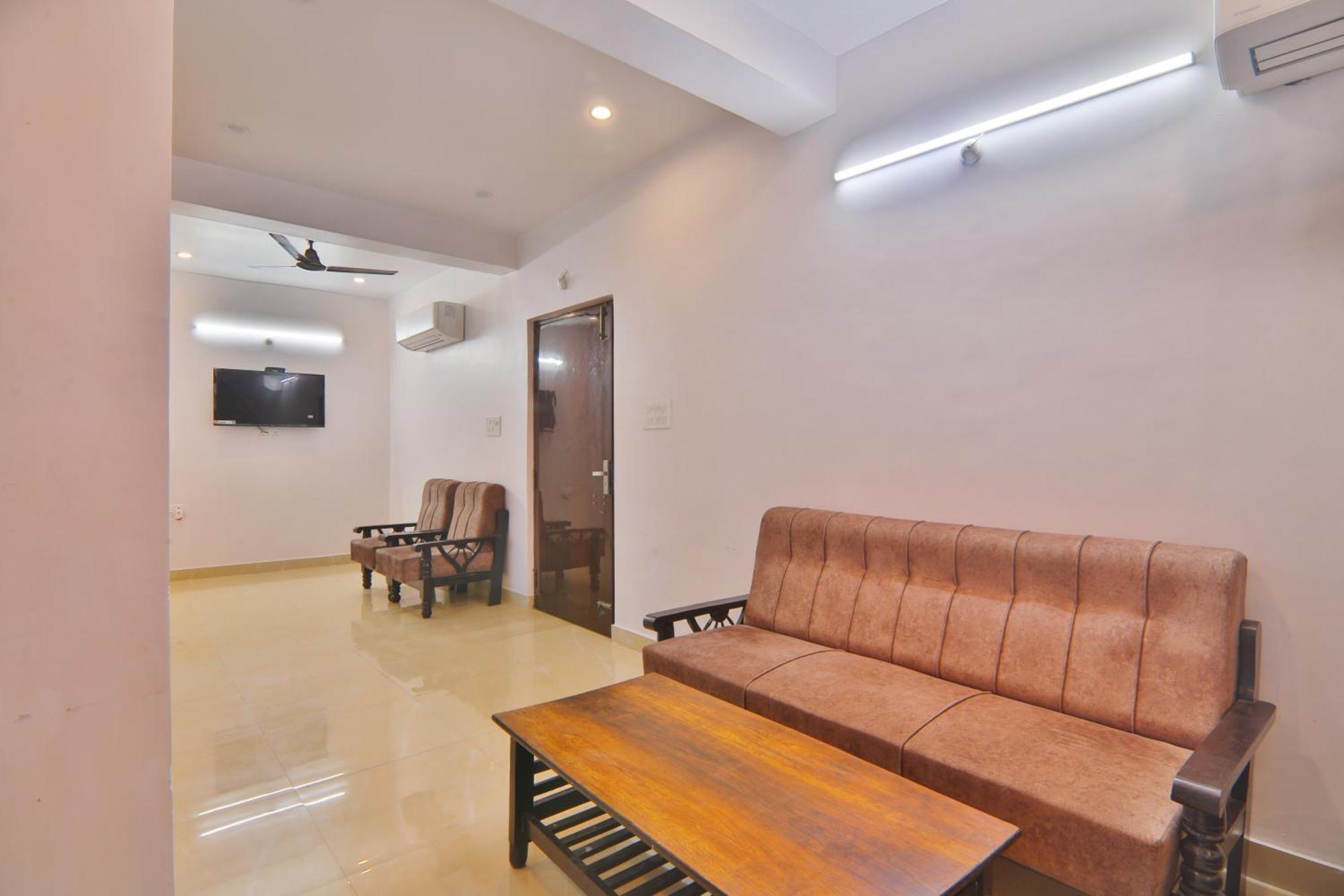 Divine Glory Hotel Lucknow Zewnętrze zdjęcie